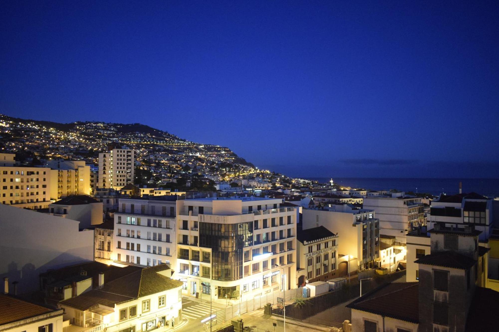 Casa Dos Filhos By Rent2U, Lda Apartment Funchal  Bagian luar foto