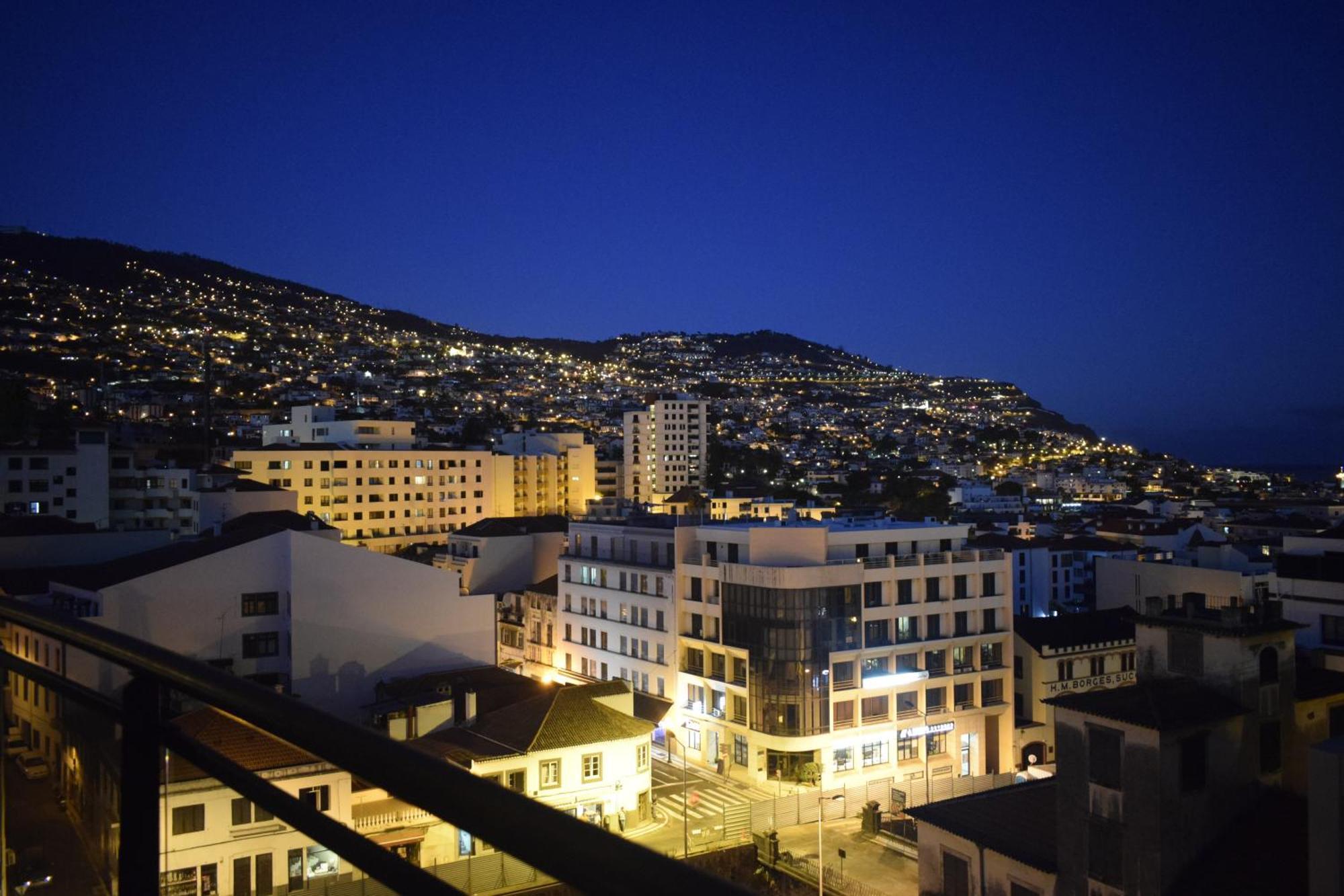 Casa Dos Filhos By Rent2U, Lda Apartment Funchal  Bagian luar foto