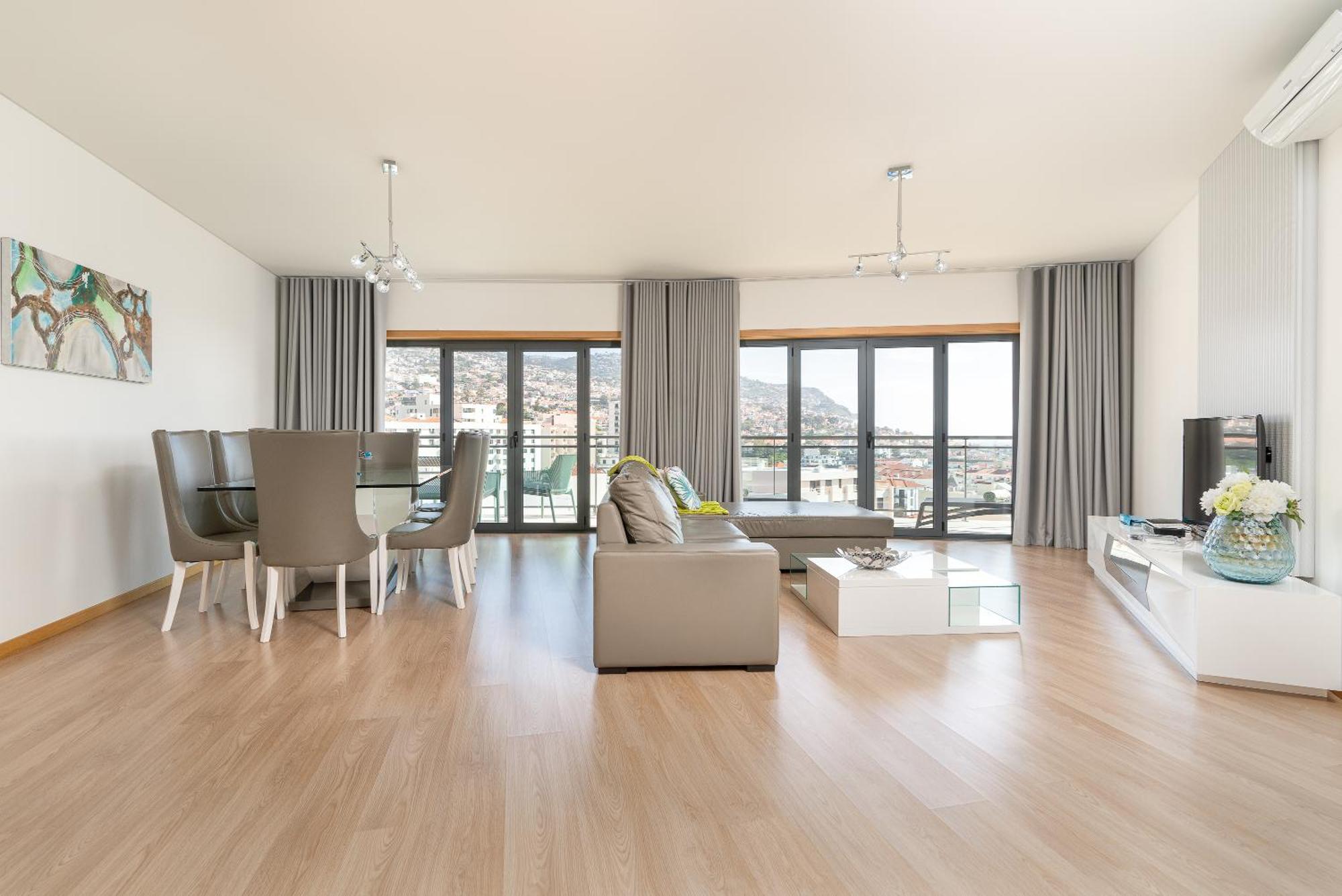 Casa Dos Filhos By Rent2U, Lda Apartment Funchal  Bagian luar foto